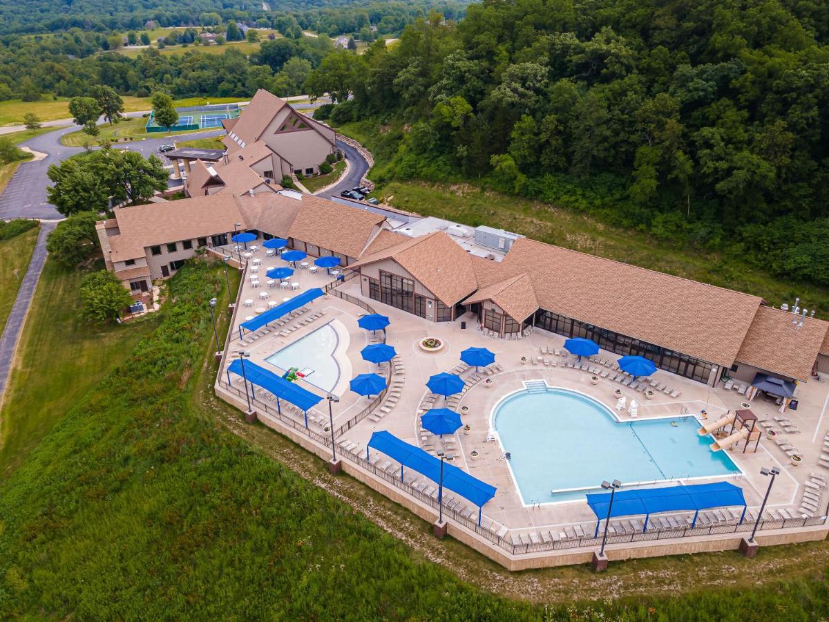 Summer Specials! Cozy King Beds, Pool Access, Galena Territory Amenities, Fireplace, Great Location In Galena Territory On Lake 갈레나 외부 사진